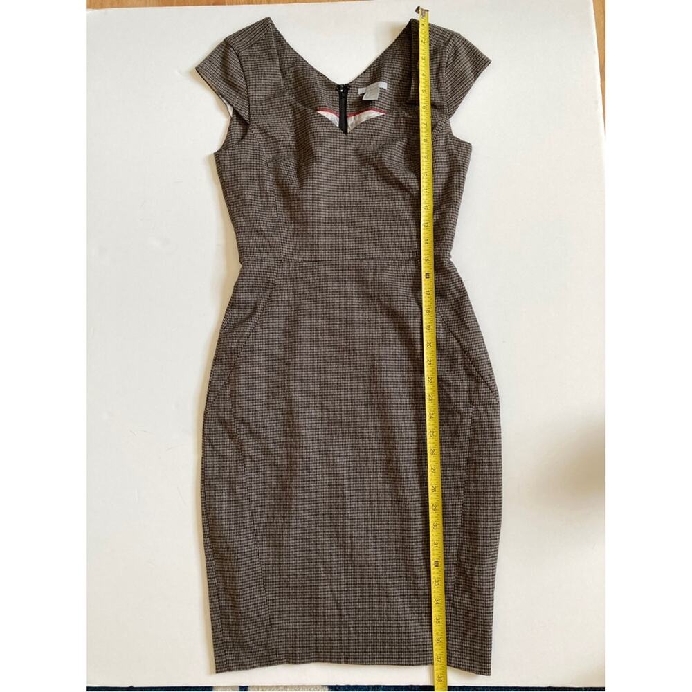 H&M Plaid Dress Size 4 - Picture 9 of 12